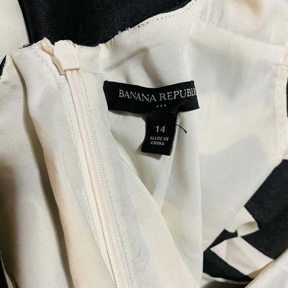 Banana Republic Dress - Picture 3 of 6